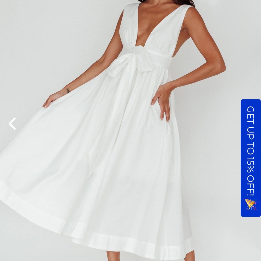 Selfie Leslie white midi dress